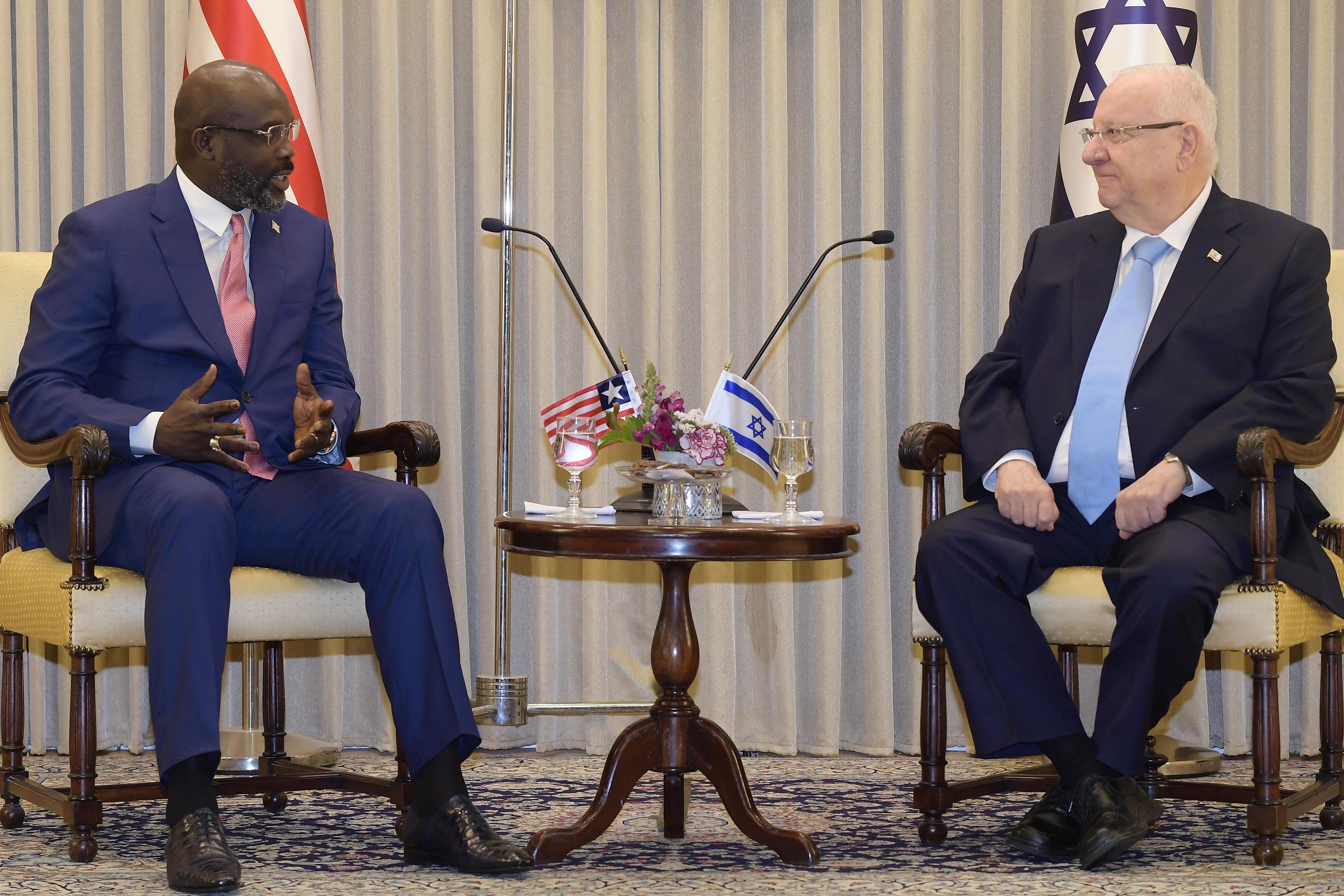 Wyżyłowani posłowie